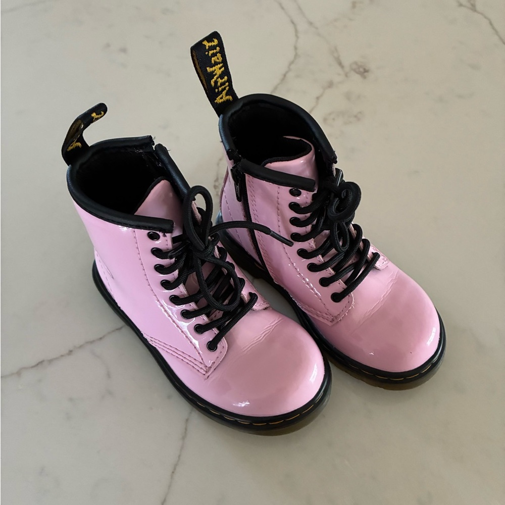 Dr. Martens Toddler Boot - Pale Pink - Picture 6 of 11